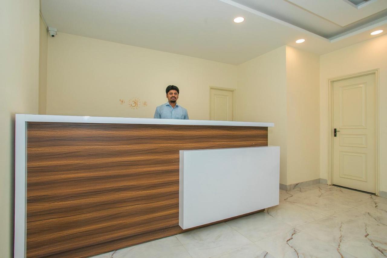 Collection O Premium Eden Au Lac Near Sri Someshwara Swami Temple Bangalore Exterior foto